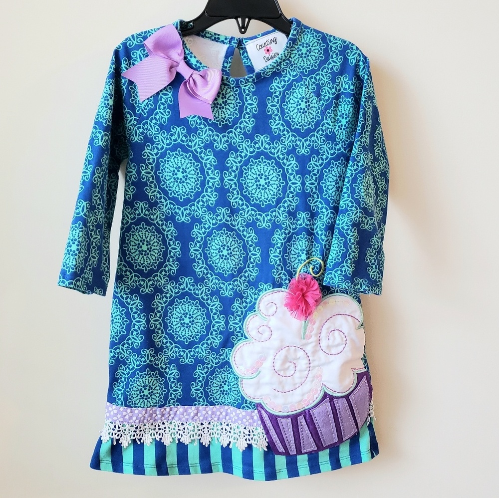 Girls Size 5 Cupcake dress